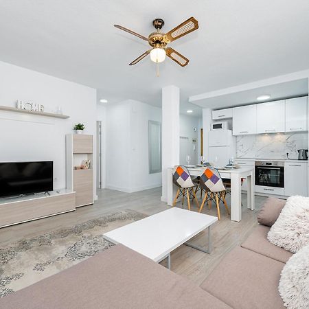 Apartamento En Centro ตอร์เรเวียคา ภายนอก รูปภาพ